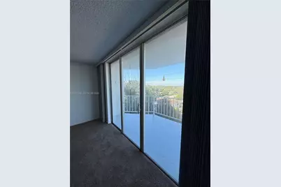 16740 NE 9th Ave #405, North Miami Beach, FL 33162 - Photo 14