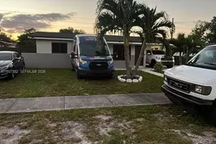 2041 NW 30th Way, Fort Lauderdale, FL 33311 - Photo 2