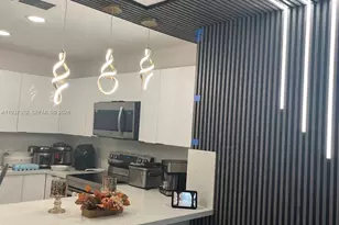 2041 NW 30th Way, Fort Lauderdale, FL 33311 - Photo 8