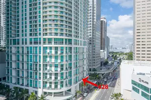 300 S Biscayne Blvd, Miami, FL 33131 - Photo 2