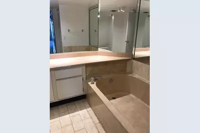 1717 N Bayshore Dr #A-3542, Miami, FL 33132 - Photo 16