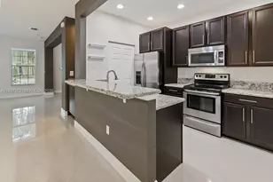 1228 SW 147th Ave, Pembroke Pines, FL 33027 - Photo 8