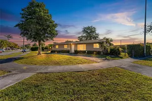 11190 SW 57th St, Miami, FL 33173 - Photo 1