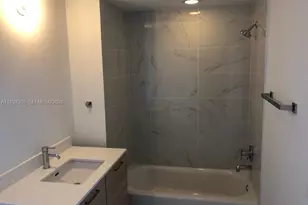 16385 Biscayne Blvd, North Miami Beach, FL 33160 - Photo 20