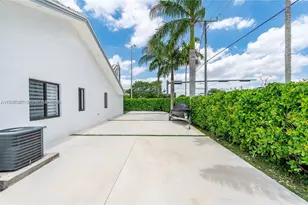 9701 SW 56th Terrace, Miami, FL 33173 - Photo 6
