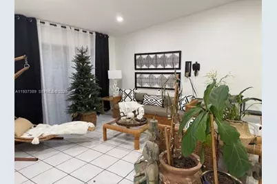 2429 SW 110th Ave, Miami, FL 33165 - Photo 16
