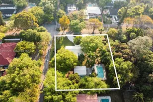 11660 NE 8th Ave, Biscayne Park, FL 33161 - Photo 32