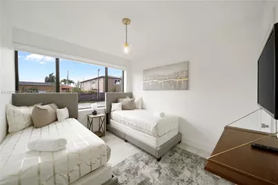 2162 SW 14th Ter #103, Miami, FL 33145 - Photo 10