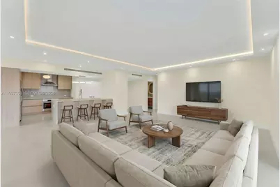 19355 Turnberry Way #4K, Aventura, FL 33180 - Photo 2