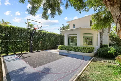 4490 Royal Palm Ave, Miami Beach, FL 33140 - Photo 2