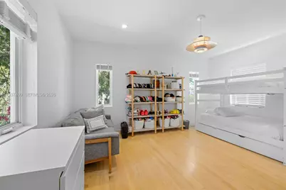 4490 Royal Palm Ave, Miami Beach, FL 33140 - Photo 18