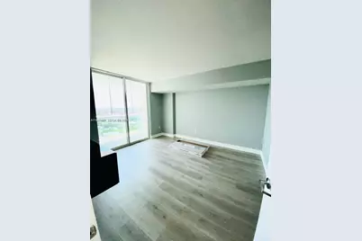 1800 N Bayshore Dr #2606, Miami, FL 33132 - Photo 2