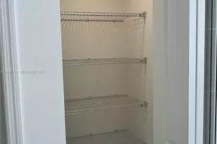 2422 SE 30th St, Homestead, FL 33035 - Photo 10