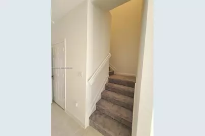 12724 SW 230th St, Miami, FL 33170 - Photo 10