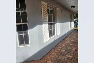 223 SW 159th Ter #223, Sunrise, FL 33326 - Photo 20