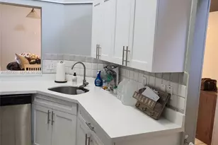 223 SW 159th Terrace, Sunrise, FL 33326 - Photo 4