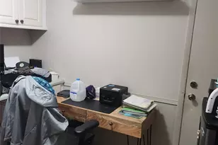 223 SW 159th Terrace, Sunrise, FL 33326 - Photo 10