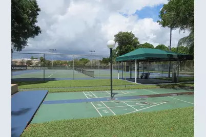 2320 S Cypress Bend Dr #305, Pompano Beach, FL 33069 - Photo 34