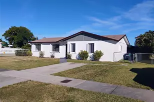 12385 SW 187th Terrace, Miami, FL 33177 - Photo 2