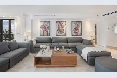 5225 Collins Ave #1221, Miami Beach, FL 33140 - Photo 18
