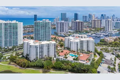 20000 E Country Club #1209, Sunny Isles Beach, FL 33180 - Photo 42