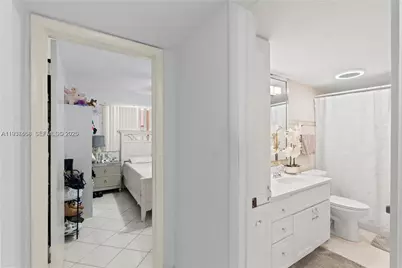1810 W 56th St #3223, Hialeah, FL 33012 - Photo 18