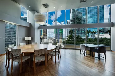 1300 Brickell Bay Dr #704, Miami, FL 33131 - Photo 36