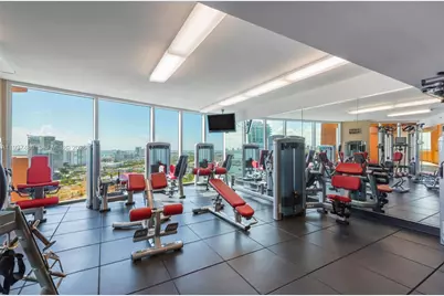 300 S Pointe Dr #1404, Miami Beach, FL 33139 - Photo 36