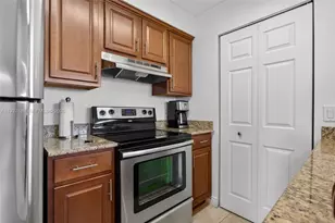 1249 SW 46th Ave, Pompano Beach, FL 33069 - Photo 10