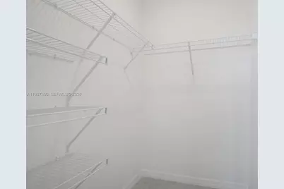 811 SE Seahouse Dr, Port Saint Lucie, FL 34983 - Photo 8