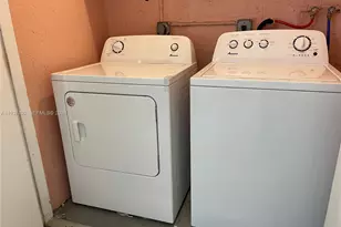 8580 SW 212th St, Cutler Bay, FL 33189 - Photo 18