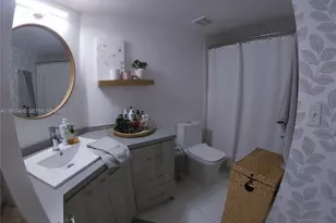 620 SW 111th Ave, Pembroke Pines, FL 33025 - Photo 10