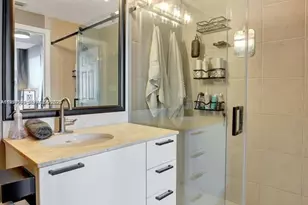 140 S Dixie Hwy, Hollywood, FL 33020 - Photo 18