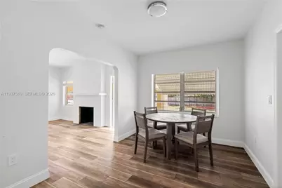 27 NW 21st St, Homestead, FL 33030 - Photo 10