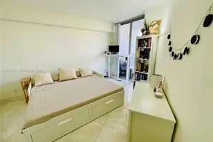 3600 Mystic Pointe Dr, Aventura, FL 33180 - Photo 8