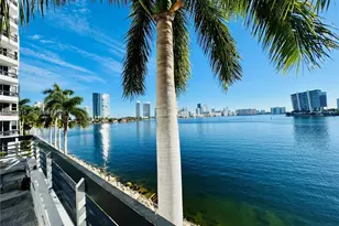 3600 Mystic Pointe Dr, Aventura, FL 33180 - Photo 24