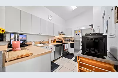 14609 SW 117th Ave, Miami, FL 33186 - Photo 12