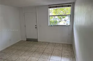 1801 S Treasure Dr, North Bay Village, FL 33141 - Photo 6