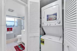 3095 N Course Dr, Pompano Beach, FL 33069 - Photo 12