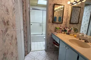 6080 NW 44th St, Lauderhill, FL 33319 - Photo 14