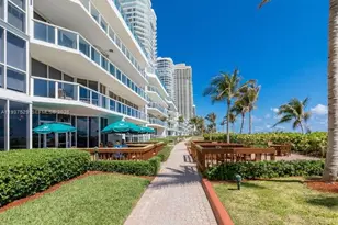 16485 Collins Ave, Sunny Isles Beach, FL 33160 - Photo 36