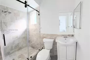 22225 SW 100th Ave, Cutler Bay, FL 33190 - Photo 16