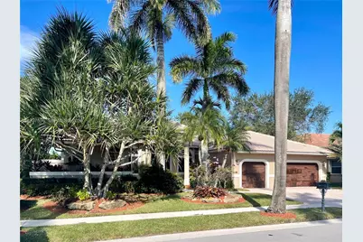 2579 Mayfair Ln, Weston, FL 33327 - Photo 1