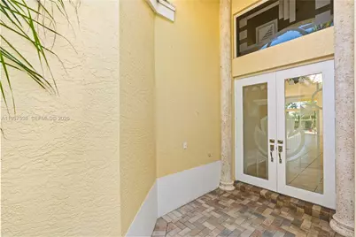 16053 Villa Vizcaya Pl, Delray Beach, FL 33446 - Photo 4