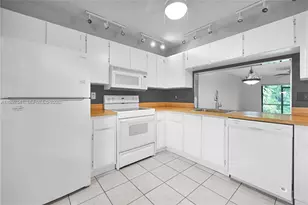 502 Westree Ln, Plantation, FL 33324 - Photo 10