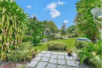 502 Westree Ln, Plantation, FL 33324 - Photo 6
