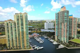 3330 NE 190th St, Aventura, FL 33180 - Photo 8