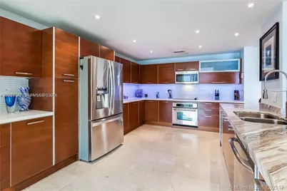 3330 NE 190th St #MPH15, Aventura, FL 33180 - Photo 6