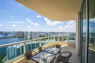 3330 NE 190th St, Aventura, FL 33180 - Photo 20