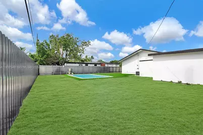 12501 NW 20th Ave, Miami, FL 33167 - Photo 20